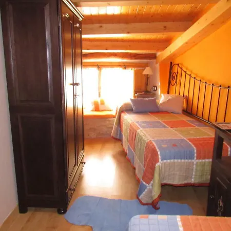 Casa Rural El Ventanico 컨트리하우스 Fuentes Calientes